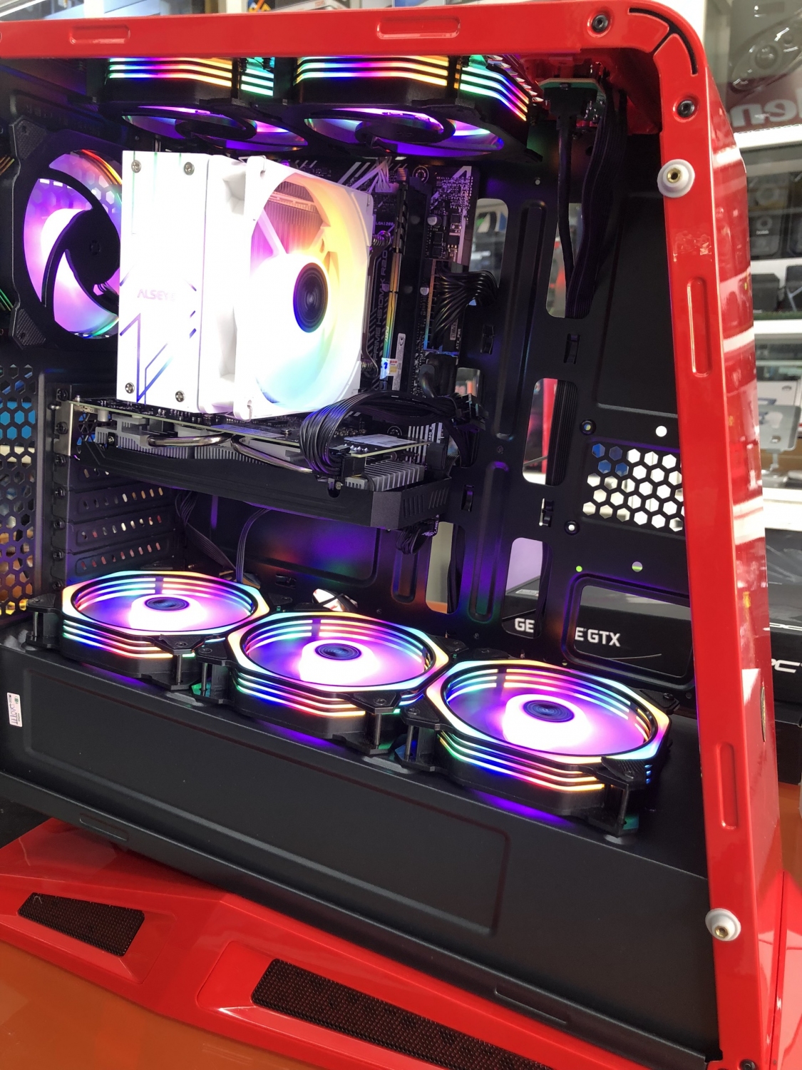 CPU=I5.8500/RAM16G/SSD240G/VGA-rx550-4g